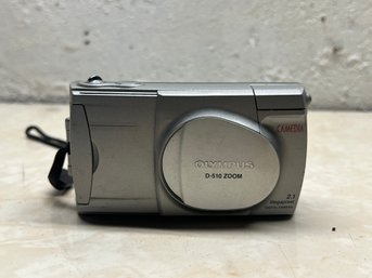 Olympus Camedia D-510 Zoom 2.1MP Digital Camera
