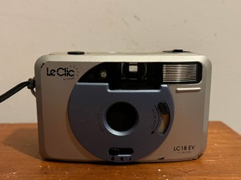 Le Clic LC18 EV Flash 35mm Point And Shoot Film Camera By Concord