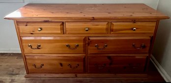 Open Home Honey Pine 7-drawer Dresser