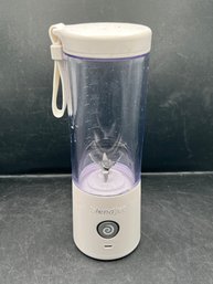 BlendJet 2 Portable Rechargeable Blender In White