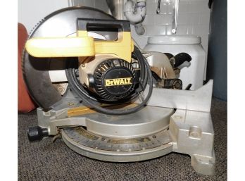 Delta 12' Compound Miter Saw Model #DW705