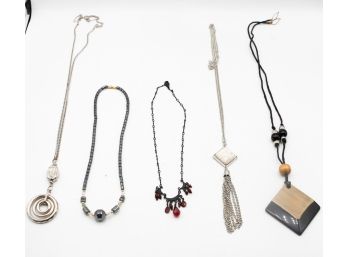 Lot Of 5 Beautiful Necklaces - Costume Jewelry