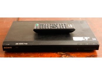 Sony CD/dVD Player W/ Remote - Model#DVP-SR200P - Serial#4174816