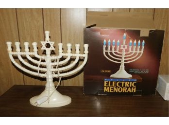 Vintage Deluxe Electric Menorah With Box