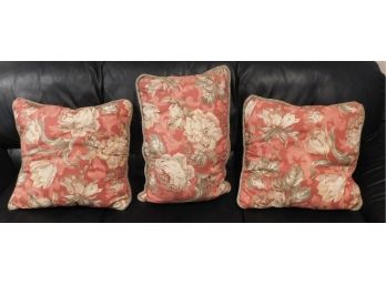 Lovely Set Of Floral Pattern Throw Pillows