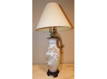 Vintage Ceramic Hand Painted Fish Pattern Vase Style Table Lamp