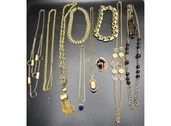 Costume Jewelry 9 Necklaces & Pendant