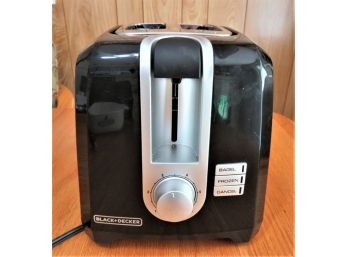 BLACKDECKER 2-Slice Extra-Wide Slot Toaster, Square, Black, T2569B