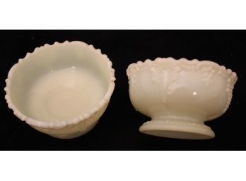 Pair Of Vasoline Desert Bowls (089)