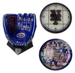 Danbury Mint NY Mets Baseball Glove Dynasty Trophy, Mets Stained Glass Clock & Plate - #W1