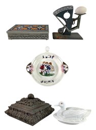 Westmoreland Duck On A Nest, Czech Warming Dish, Mascot Egg Grading Scale & More - #S2-2