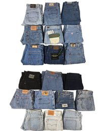 Women's Jeans: Gap, Gasoline, Guess, Levi Strauss, Lauren Ralph Lauren & More - #S17-1