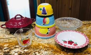 Lillian Vernon Ceramic Mixing Bowls, Pioneer Woman Measuring Cup & More - #KCH