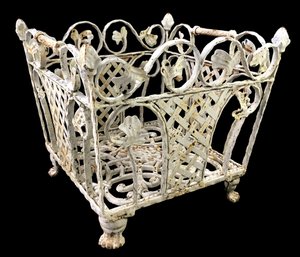 Antique Cast Iron Clawfoot Garden Planter Box (Large) - #S10-1