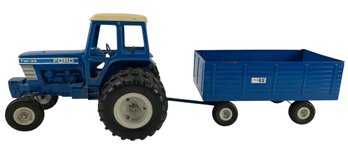 ERTL Ford TW-35 BLue Tractor & The Big Blue Wagon - #S13-3
