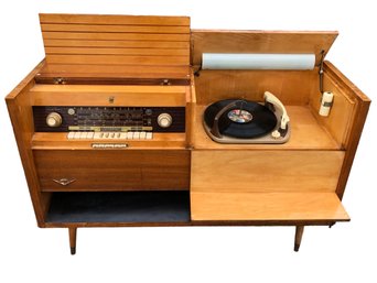 Mid-Century Modern Grundig Majestic Stereo Console (Made In Germany) - #FF