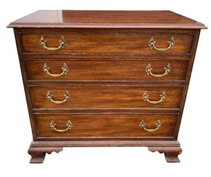 Henkel Harris Chippendale Style Mahogany Chest Of Drawers - #FF