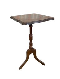 Vintage Queen Anne Style Fixed-Top Tripod Wine Table - #LR