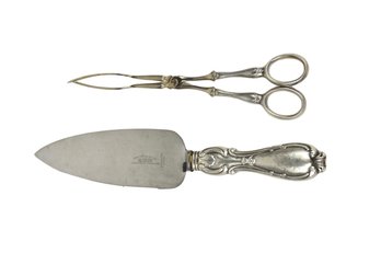 800 Sterling Silver Tongs & Hunt Silver Handled Cake Knife - 6.045ozt