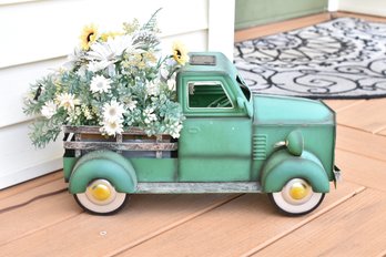 Classic Truck Metal Flower Planter