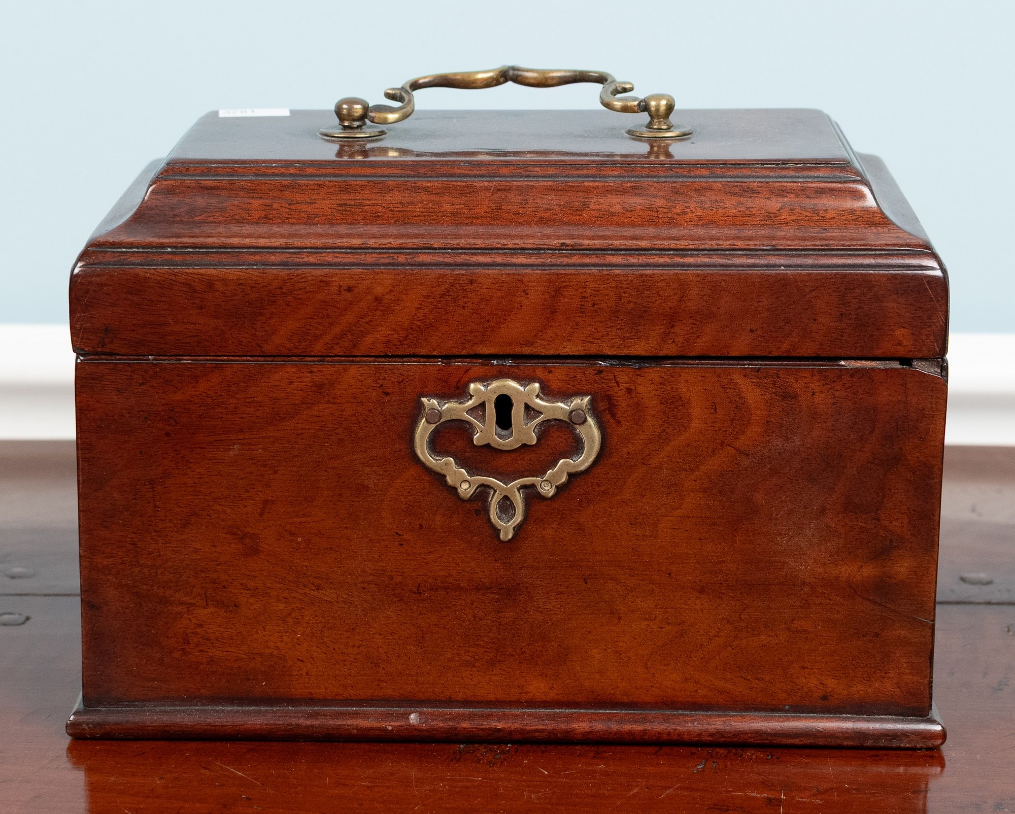 Antique Mahogany Tea Caddy (CTF10) #65385 | Auctionninja.com