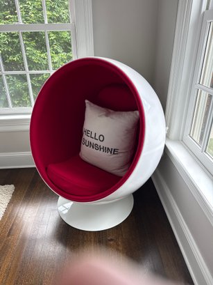Eero Aarnio Style Ball Chair (CTF30)