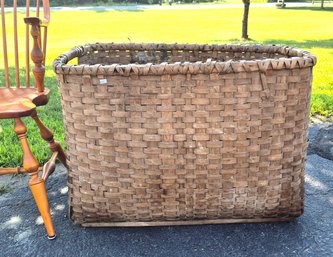 Huge Antique Splint Basket (CTF20)