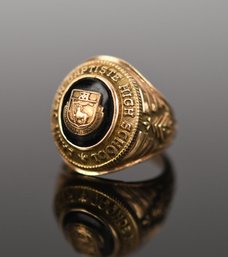 Vintage 10k Gold High School Class Ring (CTF10)