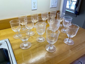 Simon Pearce Essex Glassware Wines, 15pcs.  (CTF30)
