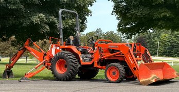 2005 Kubota B7800 HSD Diesel 4x4 Tractor With Attachments (Local Pick Up Or Delivery Only)