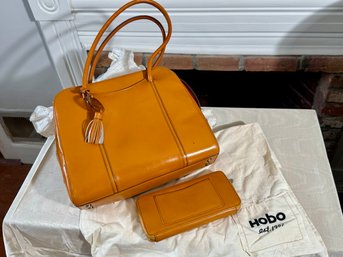 Hobo Leather Hand Bag With Matching Wallet