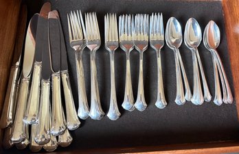 Towle Sterling Chippendale Pattern Flatware Set , 45pcs.  (CTF20)