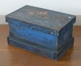Antique Childs Blue Painted Toolbox (CTF20)