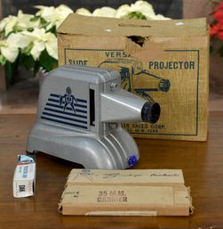 Vintage Brumberger Versa Slide Projector (CTF10)