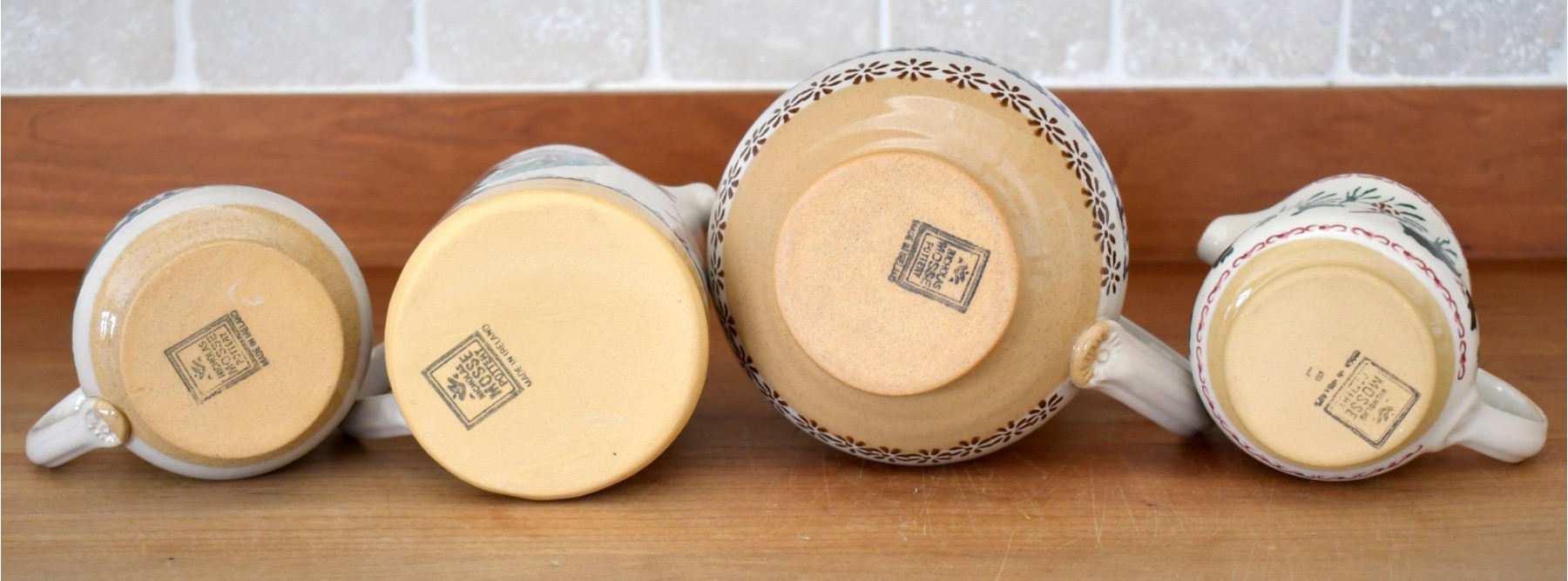 Nicholas Mosse Pottery, 17pcs. (CTF30) #21626 | Auctionninja.com