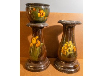 Yeehaw! Flower Power Trio! Ceramic Plant Stands And Pot, Floral Design! Get Yer Bids In Folks!