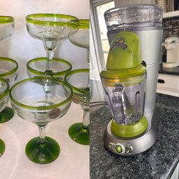 Margaritaville Bahamas Frozen Concoction Maker And EIGHT Margarita Glasses (glass)