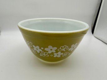 Vintage Pyrex Spring Blossom Green 1.5-pint Nesting Mixing Bowl