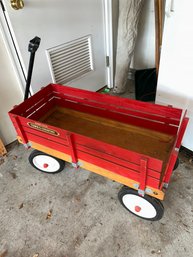 Radio Flyer Town & Country Wagon