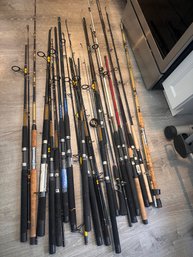 Large Lot Of Fishing Reels. Group C