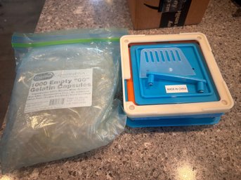 Manual Capsule Filler Machine