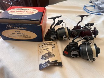 Vintage Shakespeare Sea Wonder 2080, 2081 Spinning Reels (3)