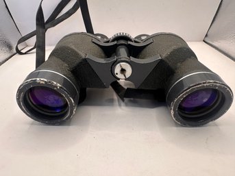 Baylor  Binoculars