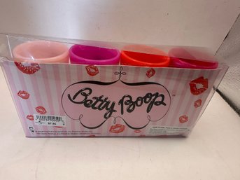 NIB Betty Boop Freezer Shots