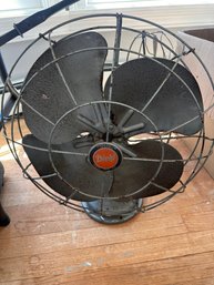 Vintage Diehl Oscillating Desk Or Table Fan