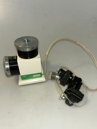 Narishige International MO-103 Three-Axis Water Hydraulic Micromanipulator Pump