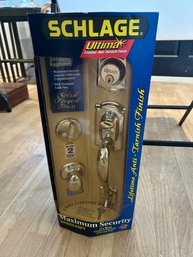NIB Schlage Doorknob Set