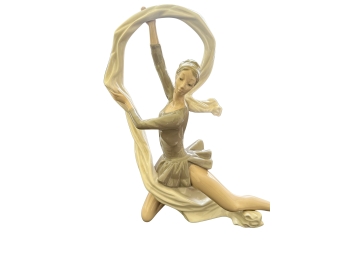 Dancer With Veil Porcelain Figurine Lladro