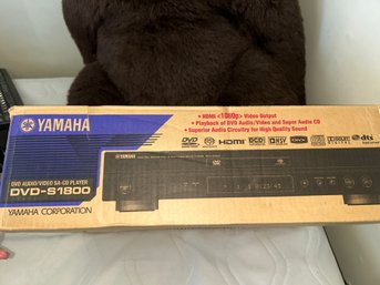 Yamaha DVD AUDIO/VIDEO SA-CD PLAYER