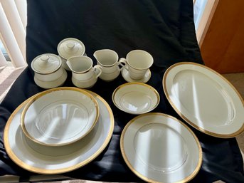 Royal M Suffolk Made In Japan Set Of China Service For 16  Many Extras